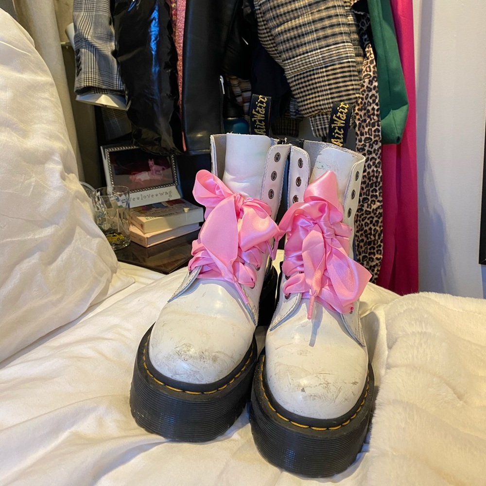White platform doc martens